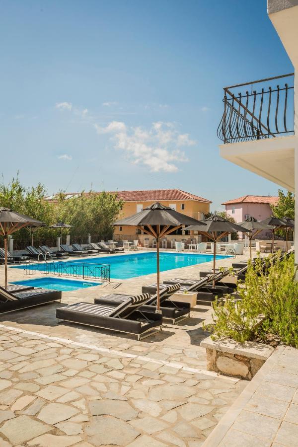 Blue Horizon Hotel Svoronata Exterior foto